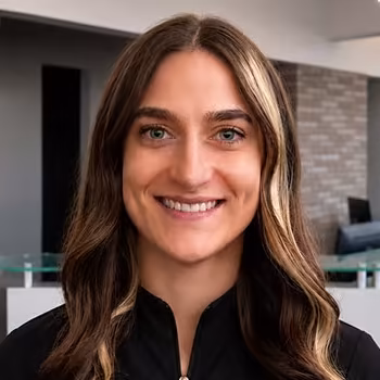 Alyssa-Receptionist-scale
